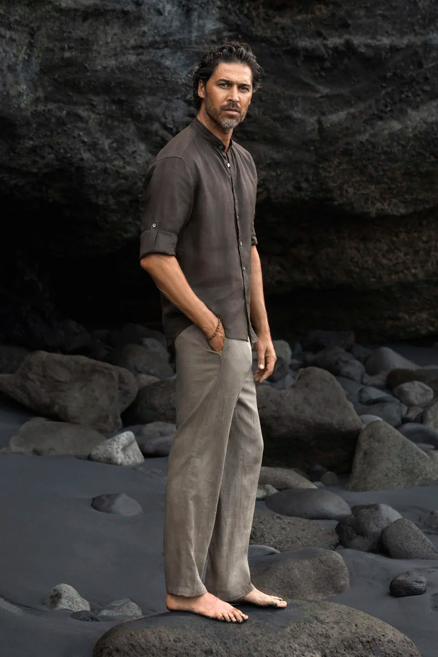 Above the Clouds Natural Wear - Elevated Essentials Linen Shirt - Natural Fabric - Bali