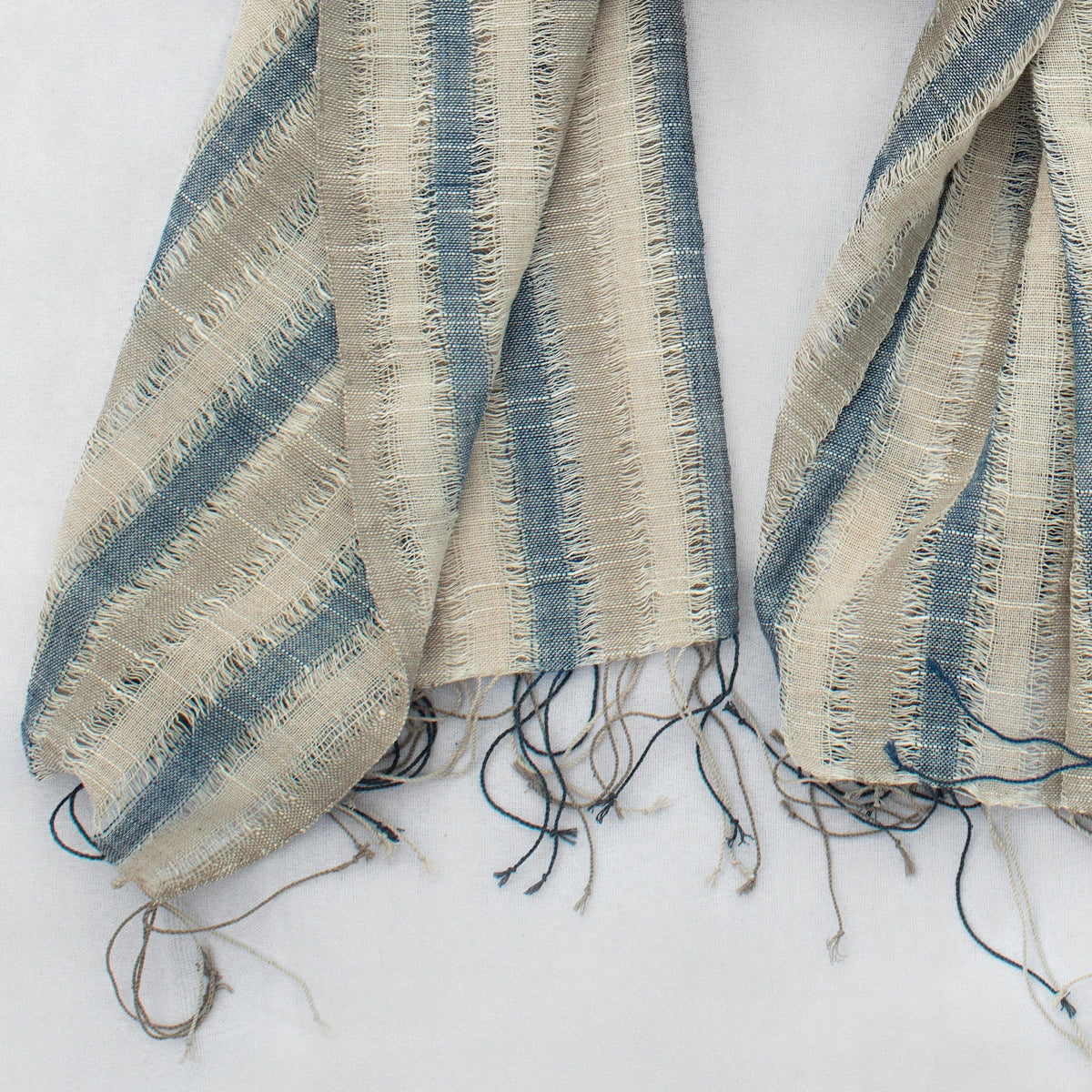 Singaraja Scarf